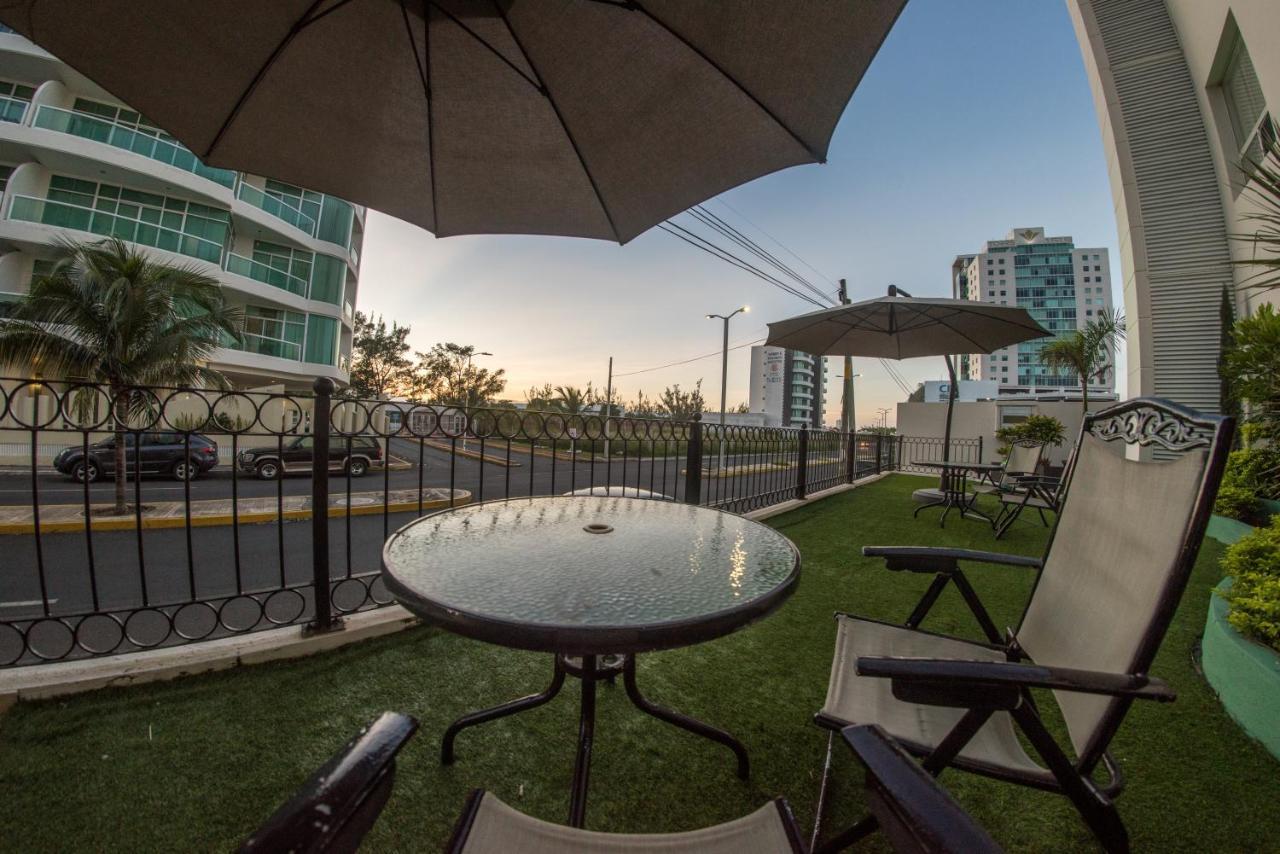 Hotel Oliba Boca Del Rio Zewnętrze zdjęcie