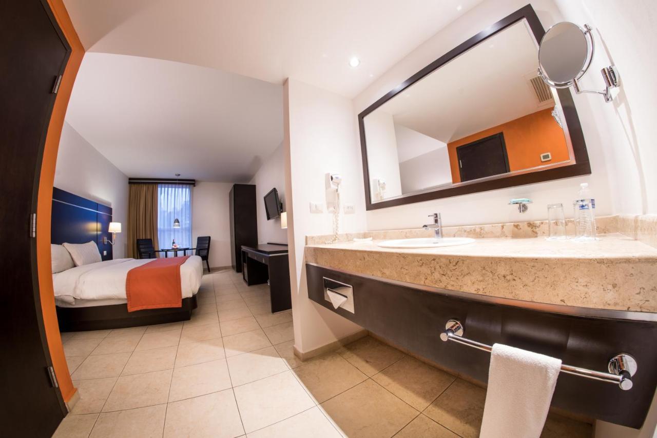 Hotel Oliba Boca Del Rio Zewnętrze zdjęcie