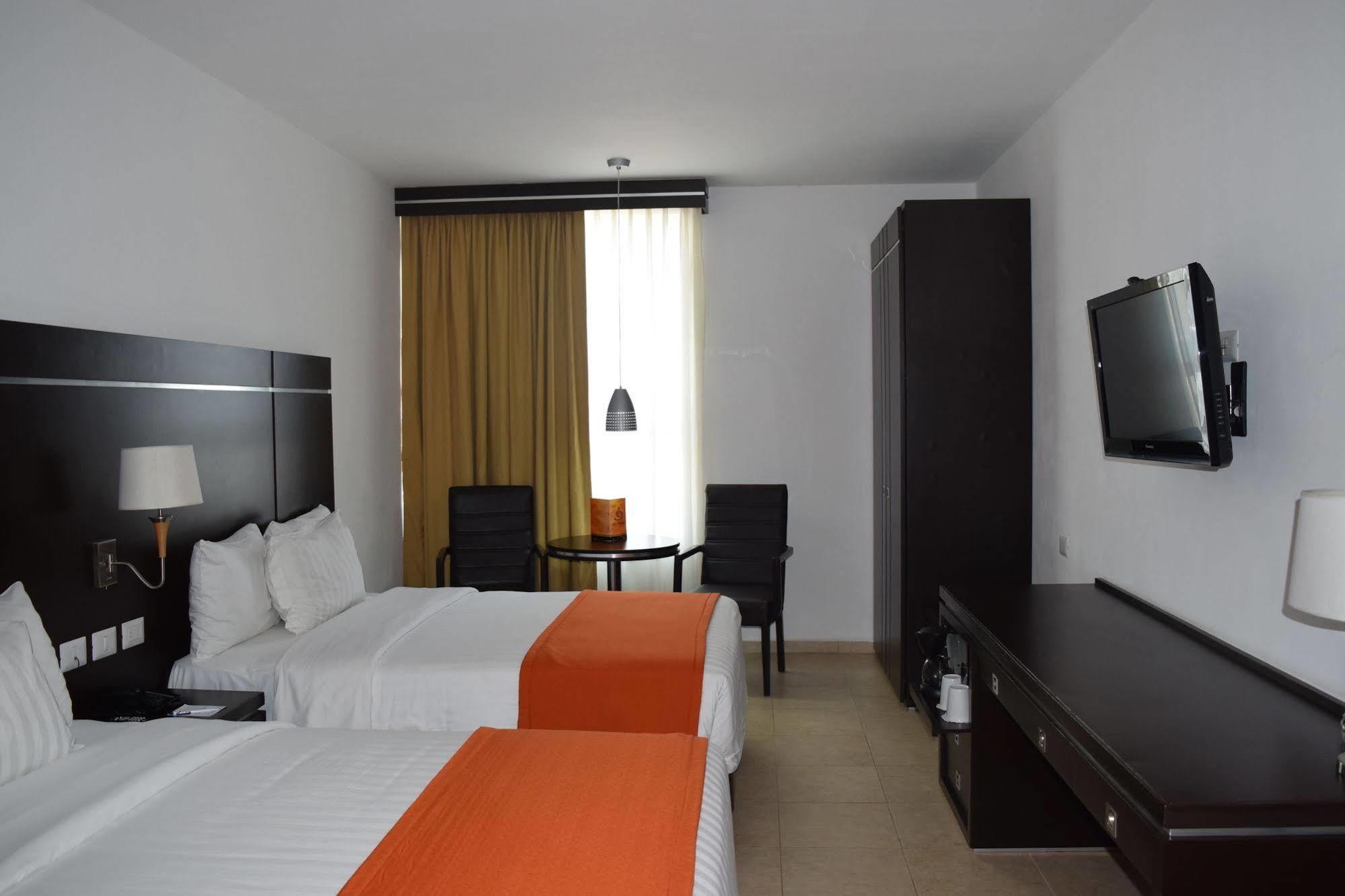 Hotel Oliba Boca Del Rio Zewnętrze zdjęcie