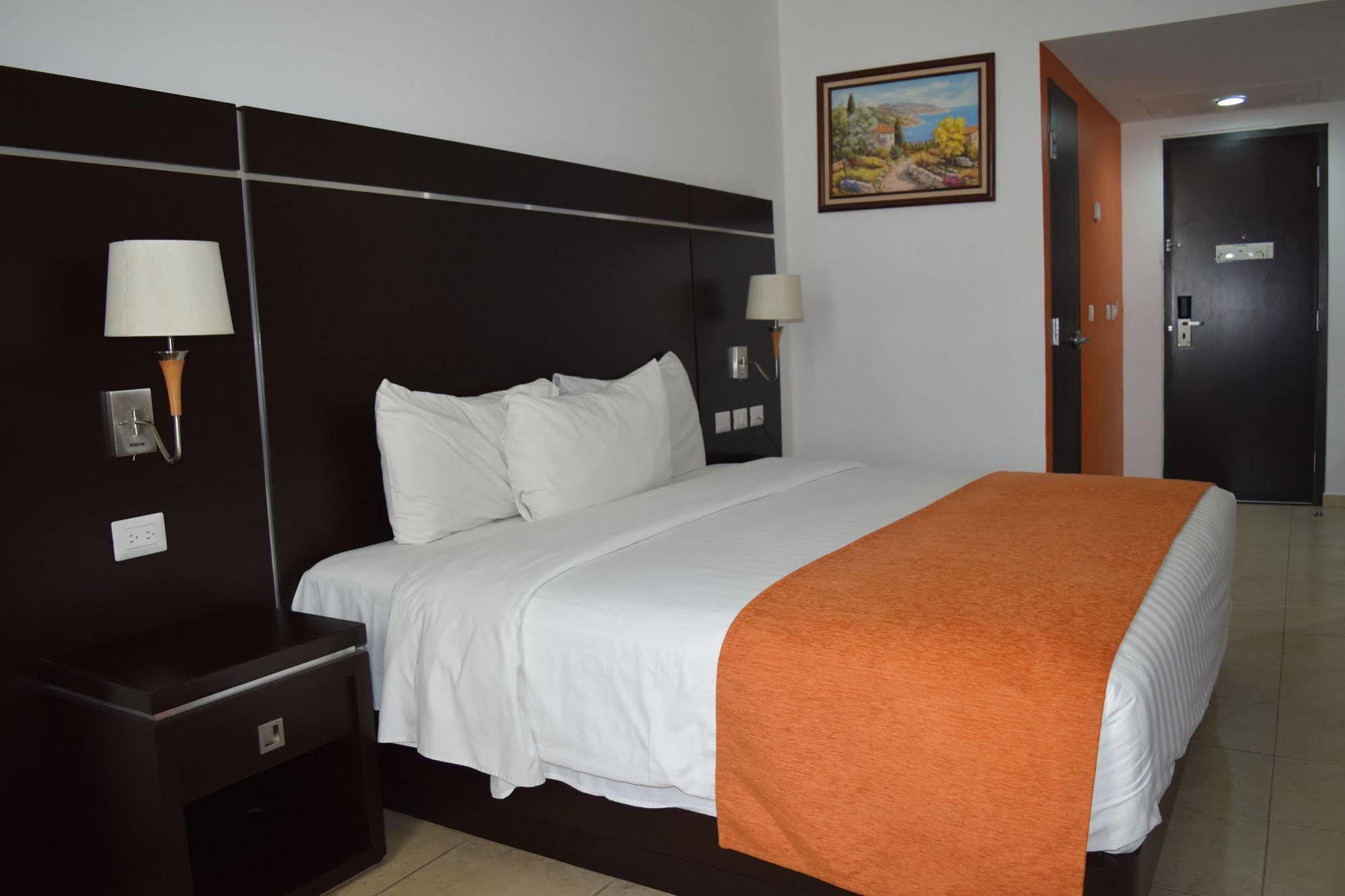 Hotel Oliba Boca Del Rio Zewnętrze zdjęcie